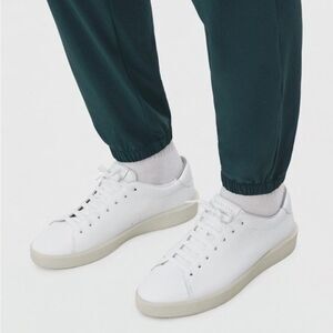 New Everlane The ReLeather® Tennis Shoe Women’s Size 11.5 Men’s Size 9.5 White